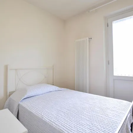 Holiday home 3 Bedroom In Camaiore