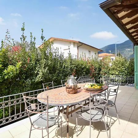 3 Bedroom In Camaiore