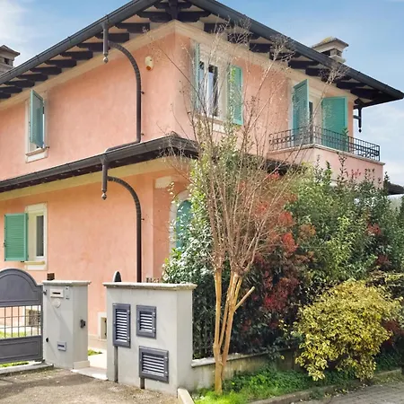 3 Bedroom In Holiday home *